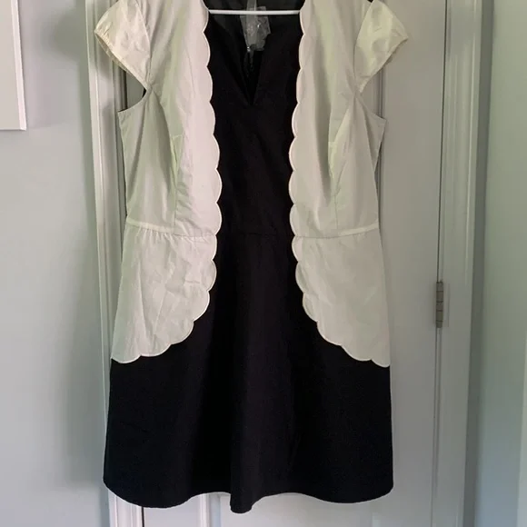 Eshakti black and Creme Scalloped dress size 2X-22W fit and‎ flare midi - Picture 6 of 11